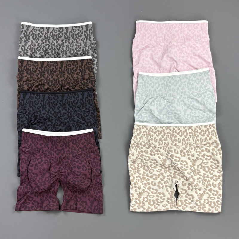 HISTELLO Gym Shorts Leopard Pr - огляд і ціна Yoga Fitness Gym